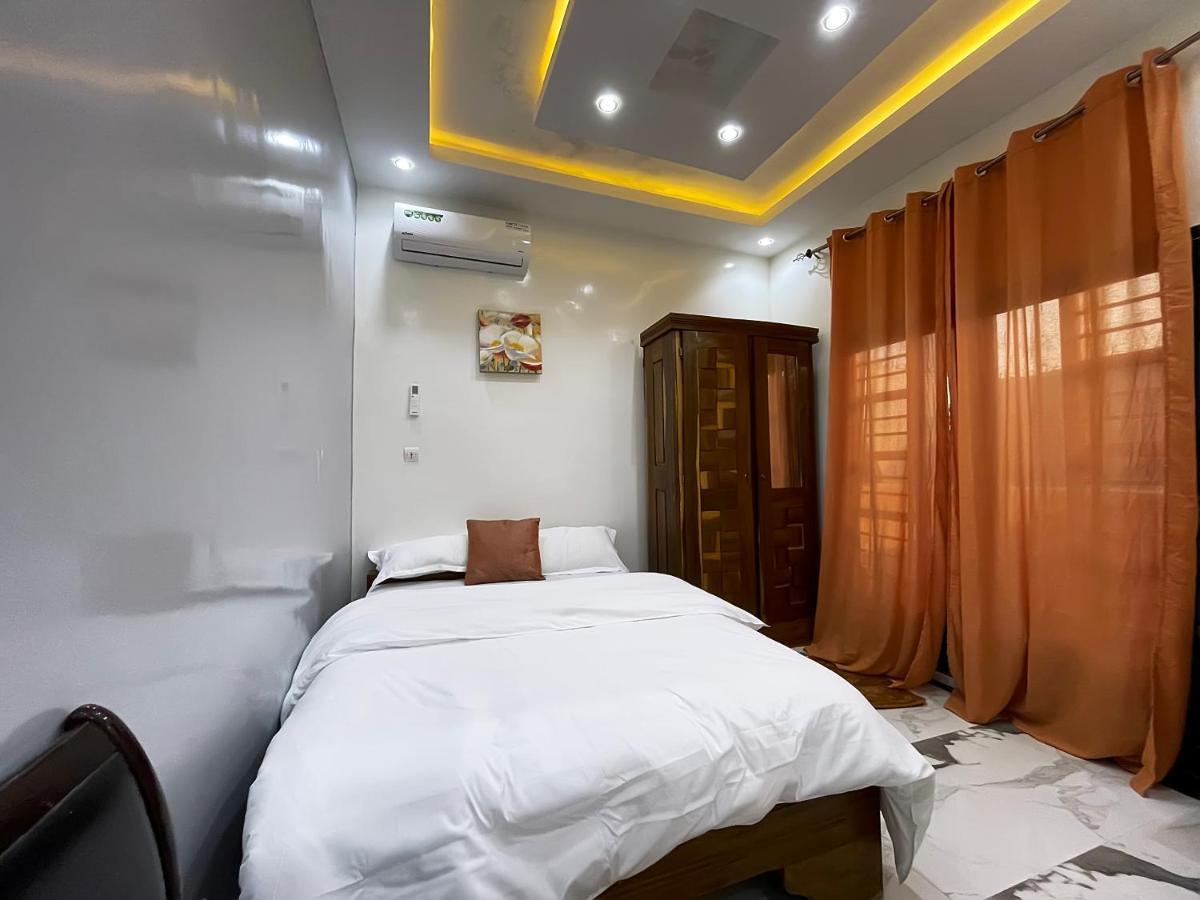 Villa Adja Nafy A Saly Gandigal ภายนอก รูปภาพ
