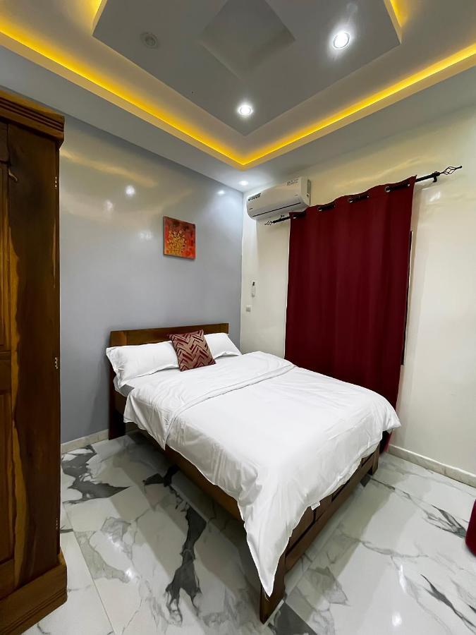 Villa Adja Nafy A Saly Gandigal ภายนอก รูปภาพ