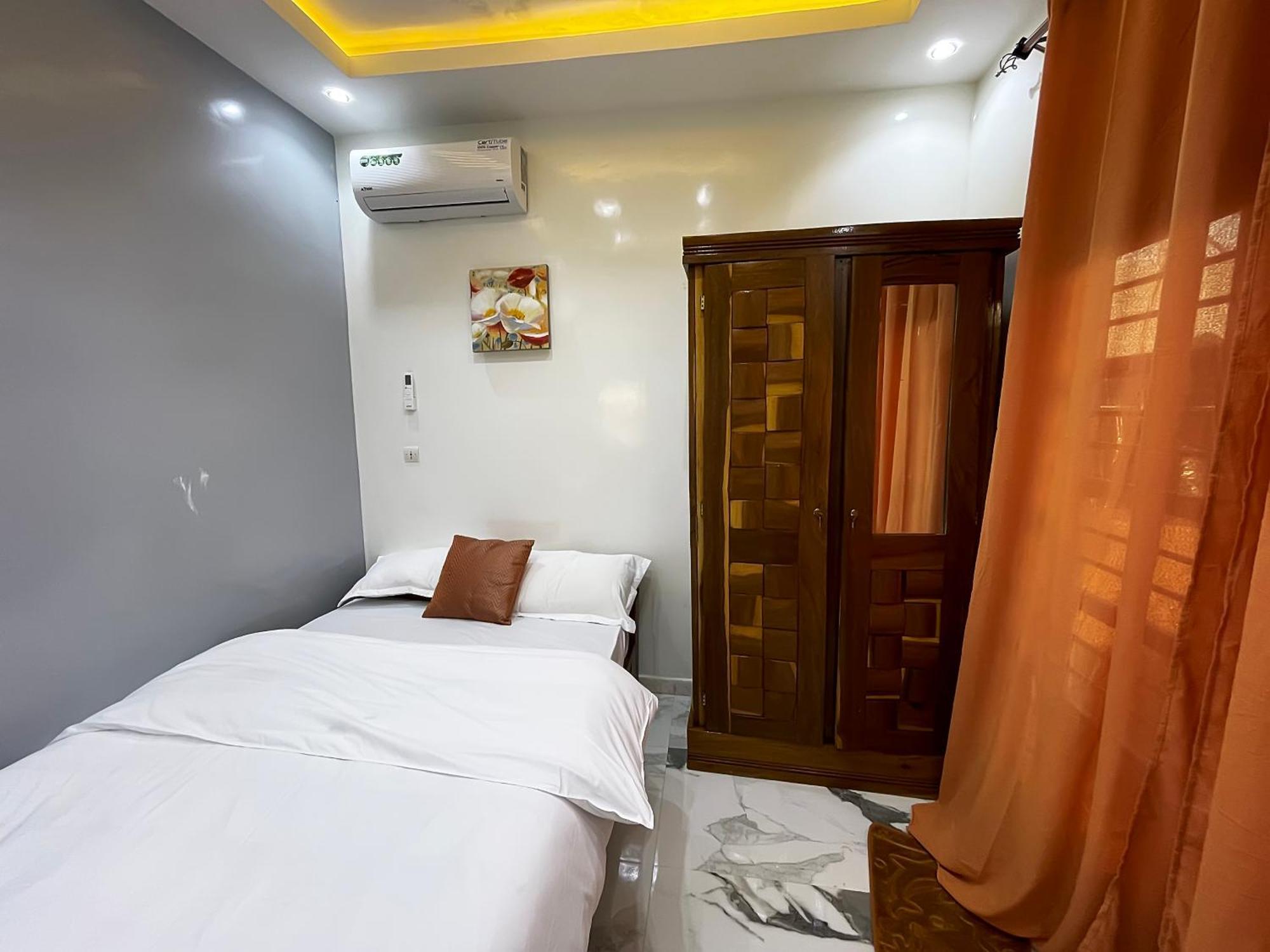 Villa Adja Nafy A Saly Gandigal ภายนอก รูปภาพ