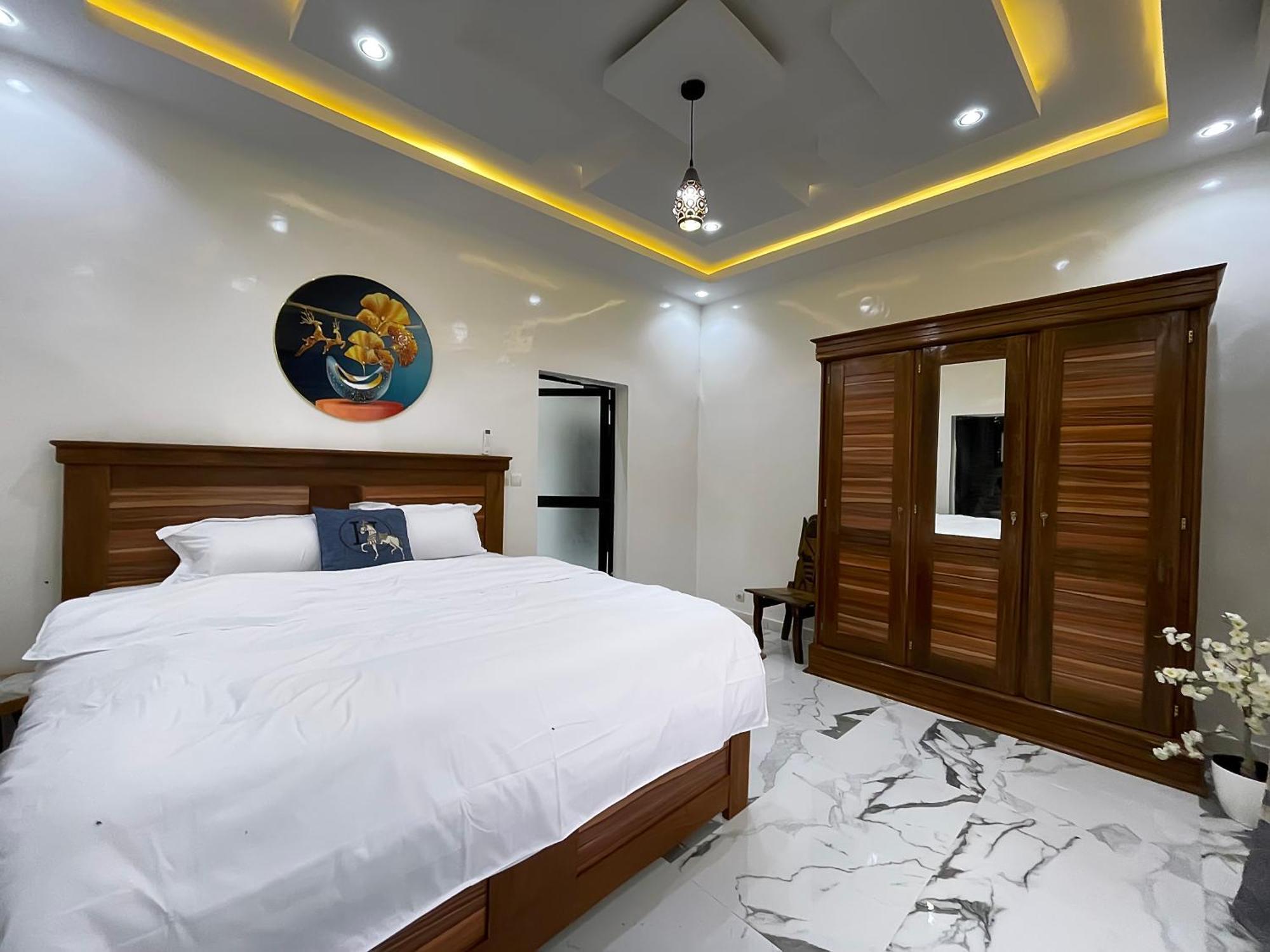 Villa Adja Nafy A Saly Gandigal ภายนอก รูปภาพ